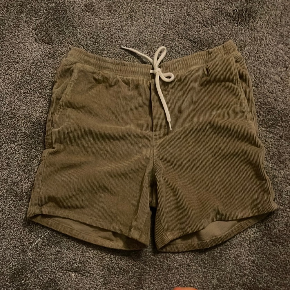 Brown denim shorts maybe even tan they are rsq